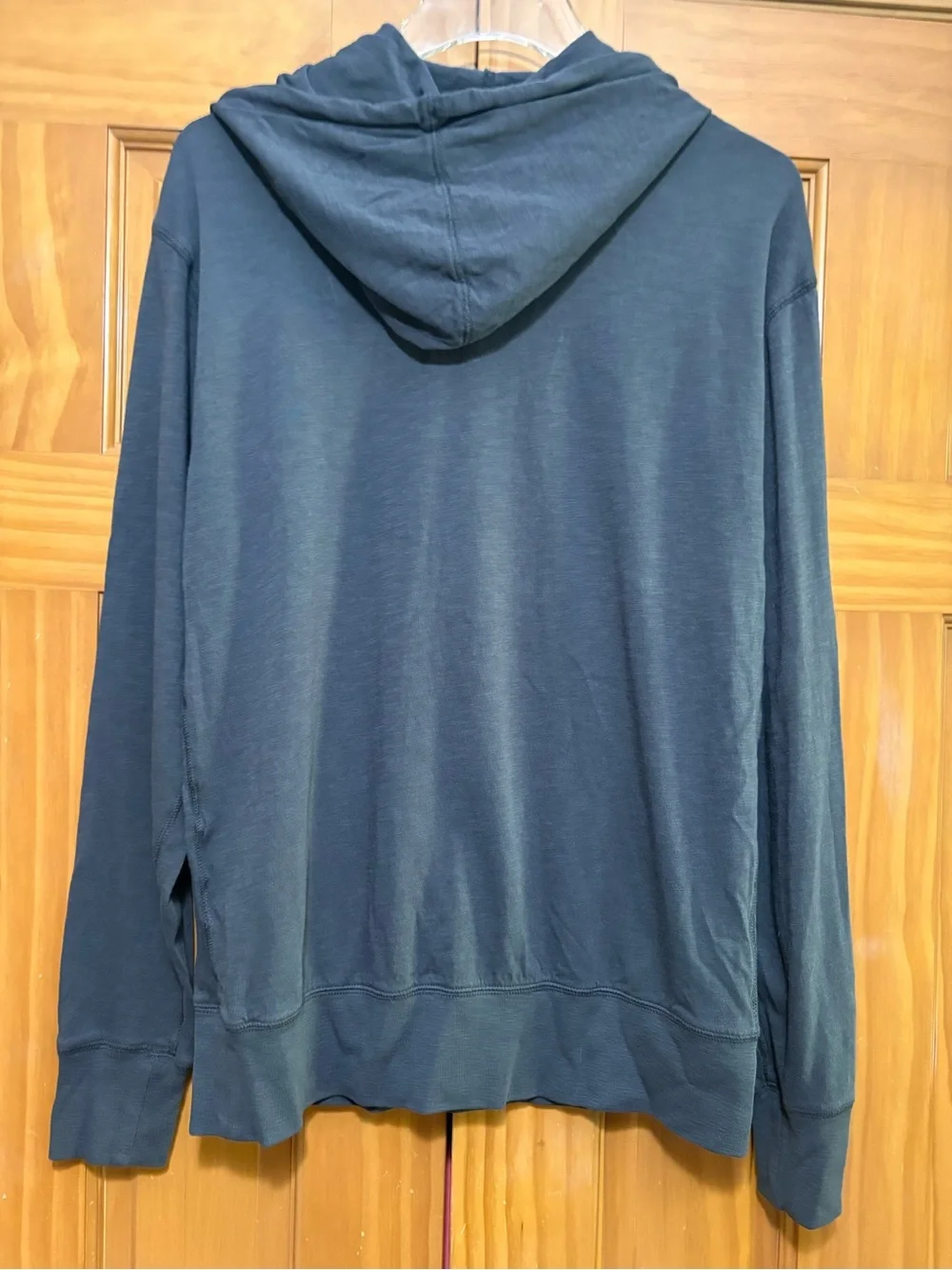 J. Crew Men’s Dark Navy Pullover Hoodie Size Small NWT
